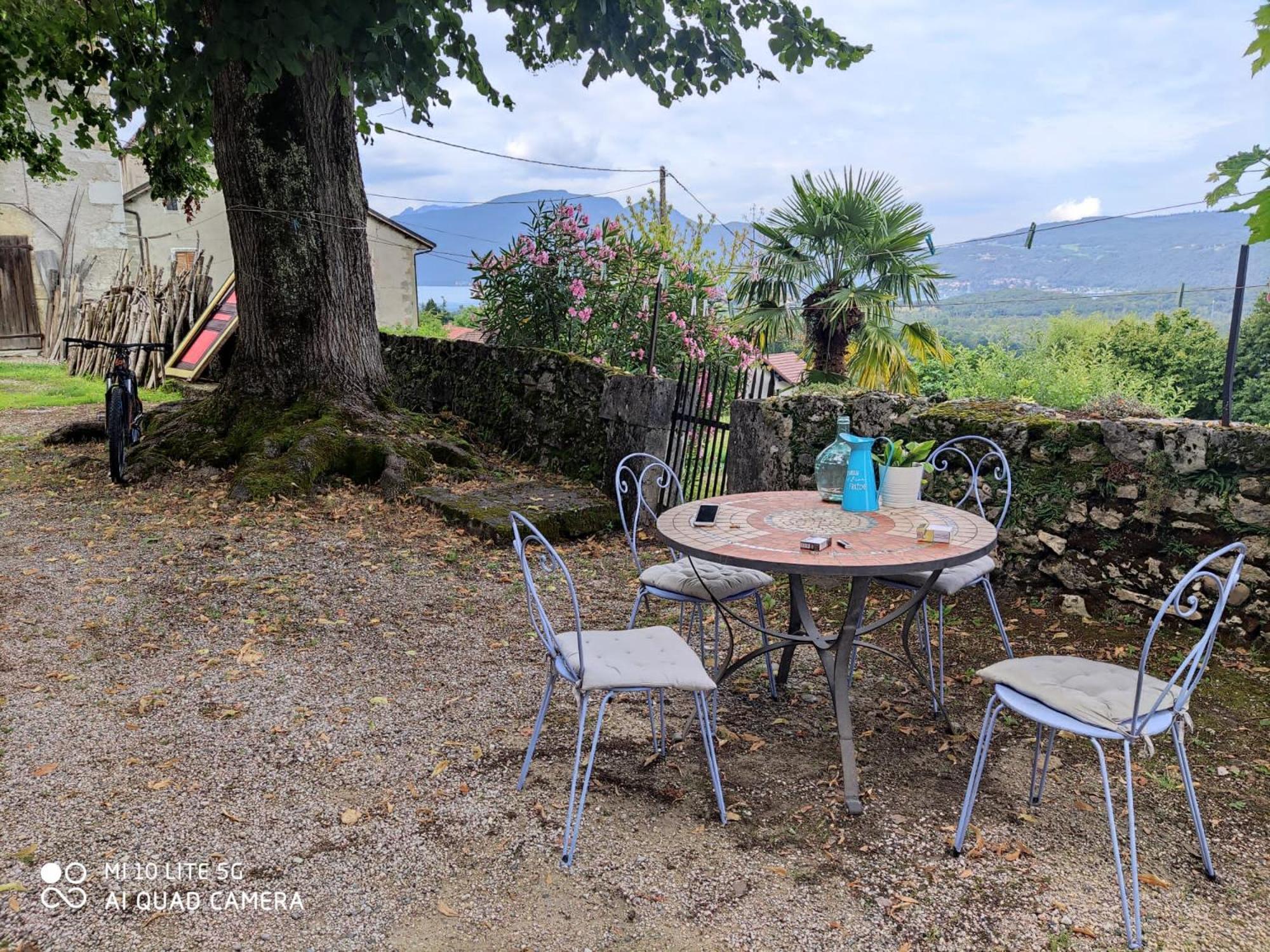 Du Vent Dans Les Arbres -120M2 Belle Vue Sur Le Lac Chindrieux エクステリア 写真